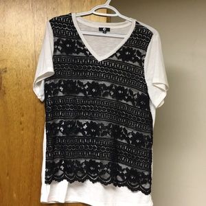 A&I T shirt • 1X 🌸💕